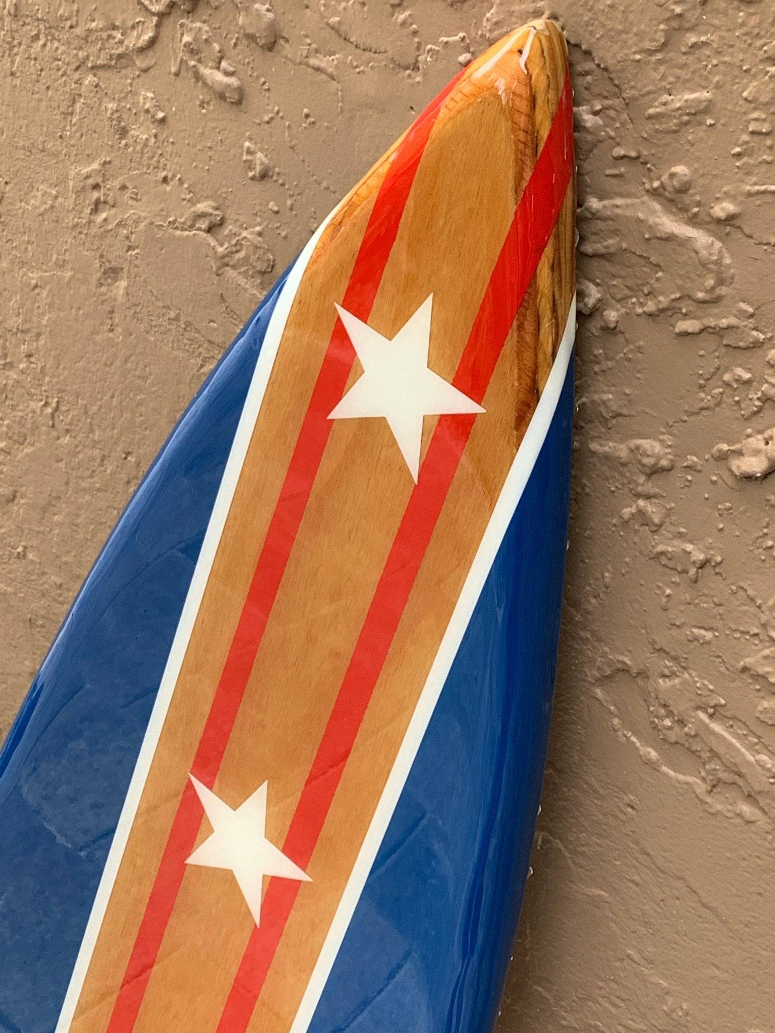 アメリカ国旗デザイン サーフボード Patriotic American Flag Surfboard Beach Decor by Tiki Soul